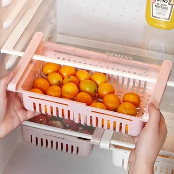 Šaldytuvo laikymas lauke gali būti sukrauti plastikiniai laikymo dėžutė stačiakampio formos makaronai, daržovių, vaisių virtuvės saugojimo dėžutė